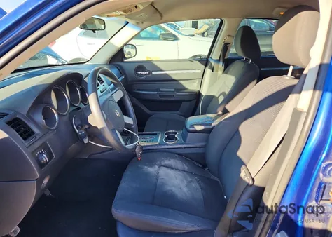 2010 Dodge Charger z USA, uszkodzony, nr VIN 2B3CA4CD5AH317352